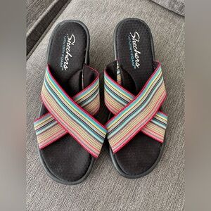 Skechers Women's memory foam Multicolor wedge Striped Sandals